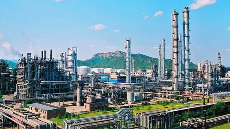 山东化工产品代理利润解析：市场动态与盈利策略